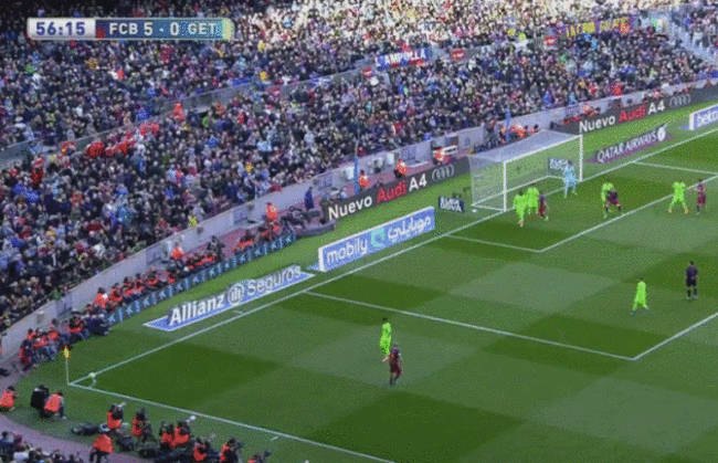 Arda Turan overhead