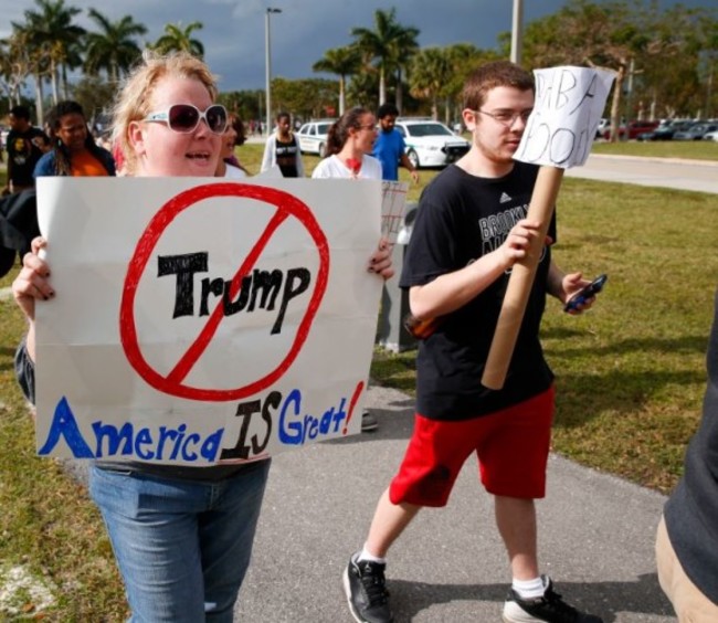 trump sign