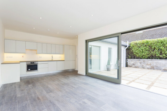 5890025eeeee5a52d465420893fb823f