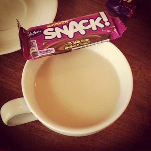 This makes me happy :) #tea #purplesnack