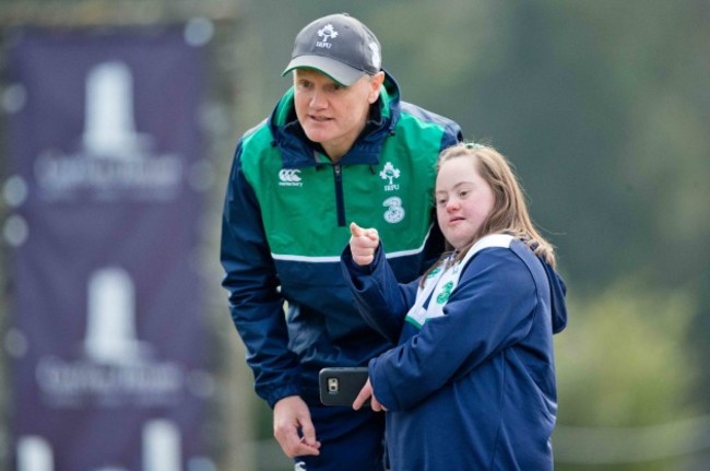 Joe Schmidt with Ireland fan Jennifer Malone before training