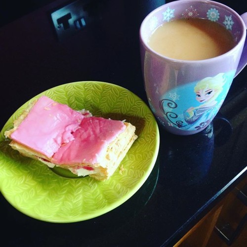 It's Friday and I really don't care. The amazing combo of the illustrious Pink Slice and the steadfast mug of Lyons tea...fuck yeah. #Friday #pinkslice #homebakery #shoplocal #monthetown #cuppatea