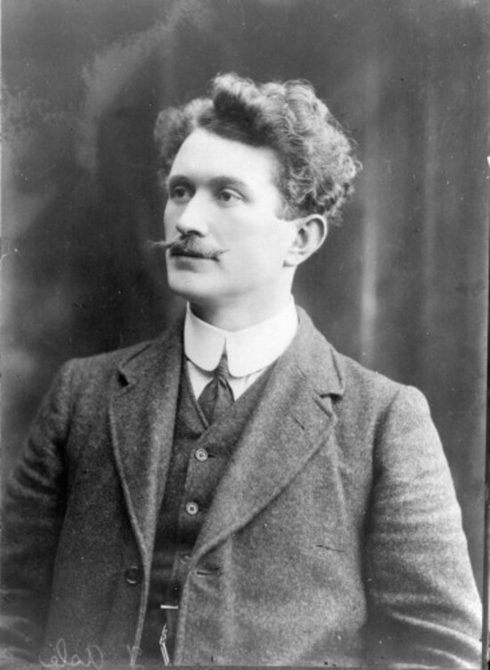 Thomas AShe