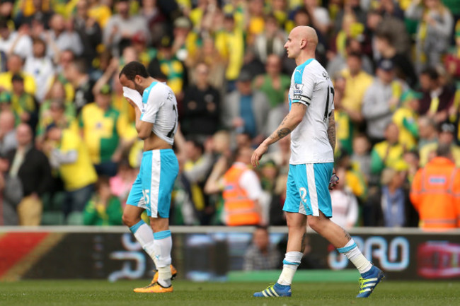 Norwich City v Newcastle United - Barclays Premier League - Carrow Road