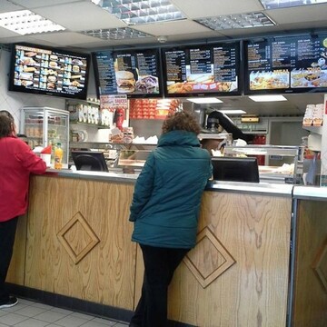 #bestplacetoeat #macaris