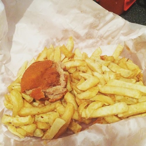 And on the the 8th day God said unto thee have a rissole and chips son #food #chipshopchips #rissole #hank #marving
