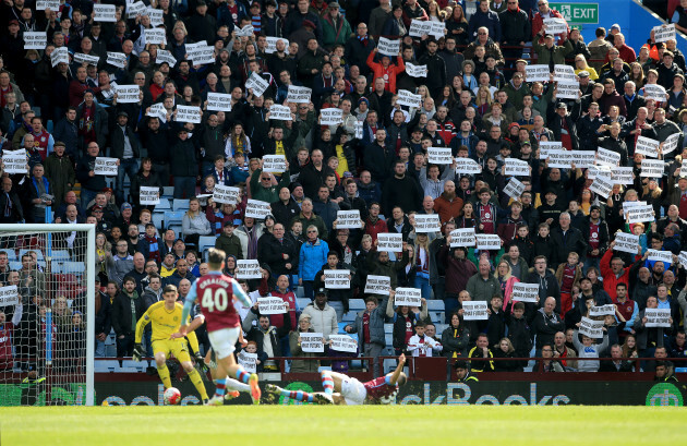 Aston Villa v Chelsea - Barclays Premier League - Villa Park