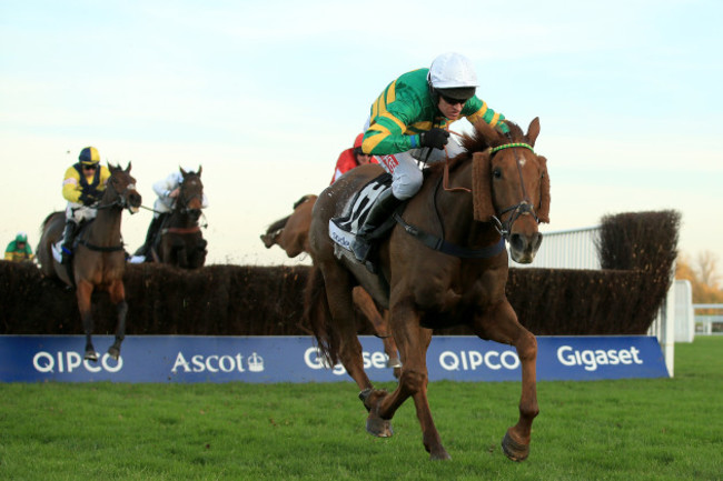 Horse Racing - Halloween Raceday - Ascot Racecourse