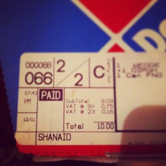 And I thought Starbucks had name spelling issues...! #dominos #pizza #mynameissinead #foodie #nom