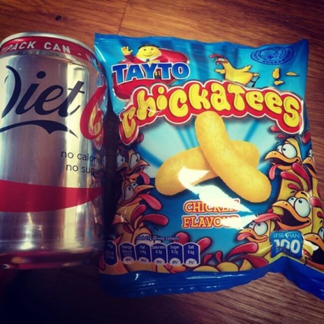 #slimmingworld #cheeky #snack #chickatees #dietcoke 4.5syns