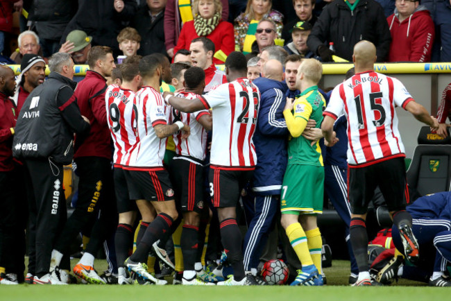 Norwich City v Sunderland - Barclays Premier League - Carrow Road