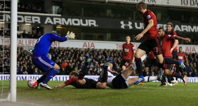 Tottenham Hotspur v West Bromwich Albion - Barclays Premier League - White Hart Lane