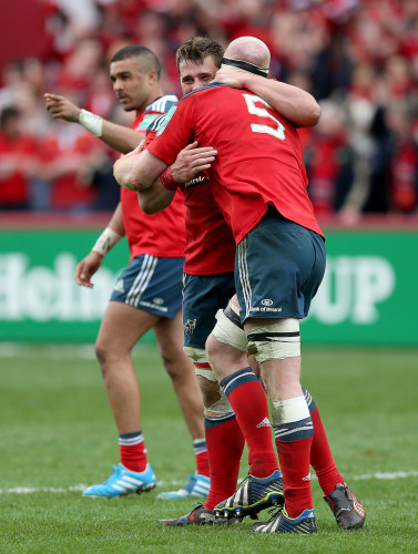Paul O'Connell celebrates with CJ Stander