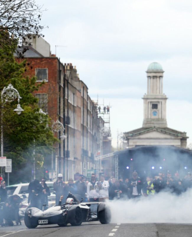 30/04/2016. Gumball Challenge 2016. Pictured peopl