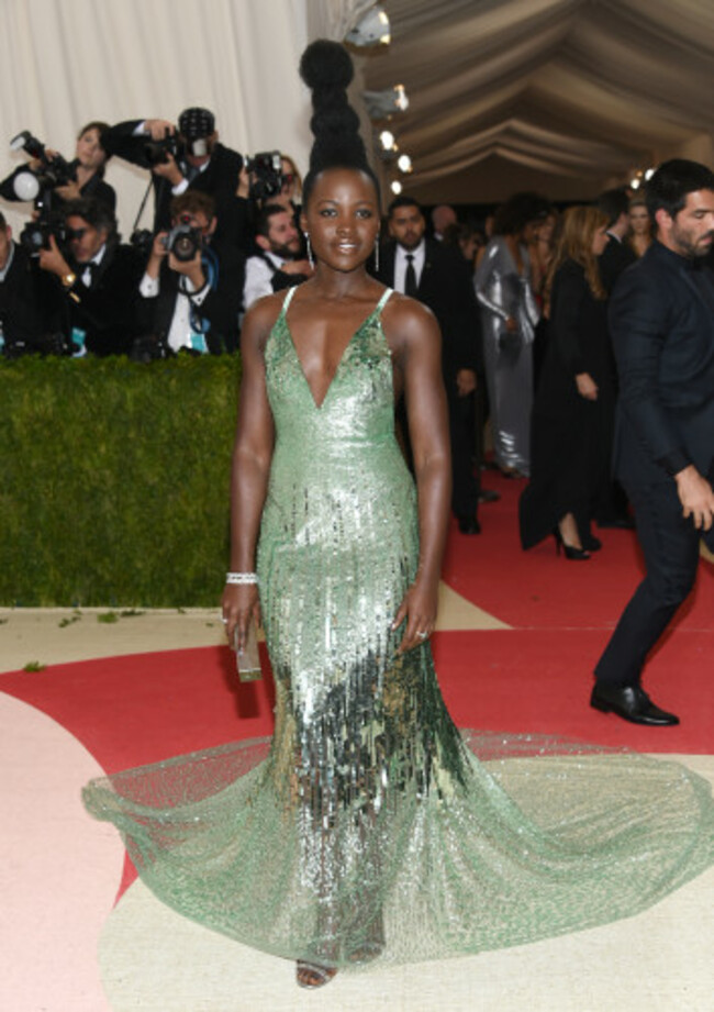 2016 Metropolitan Museum of Art Costume Institute Benefit Gala