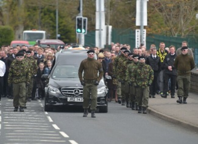 barr-funeral-1-390x285