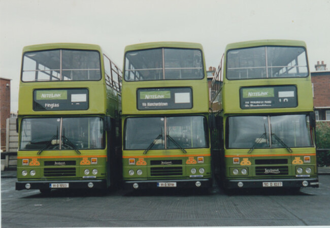 Nitelink buses by day April 1992 Rh123,118 and 37