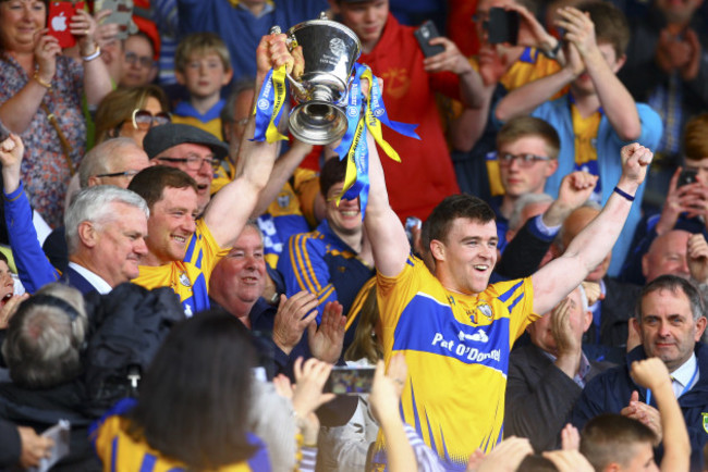 Cian Dillon and Tony Kelly lift the cup