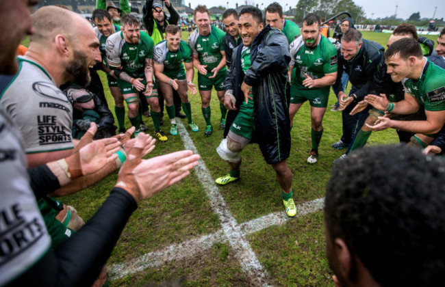 Bundee Aki celebrates with his  team