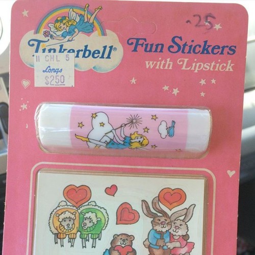 Sooo, I found this unopened Tinkerbell makeup at an estate sale and nearly died. I vividly remember using my sister's Tinkerbell lip balm. I can still totally smell it. I remember the sadness of when I went into Longs and discovered they no longer sold them! I want so badly to open it but I'm not gonna- because damn, hella vintage. ✨
