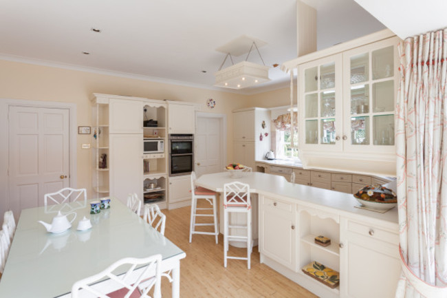 3b11dc7f6a08358694f7129a2277b8e2