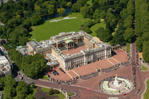 Security breach at Buckingham Palace