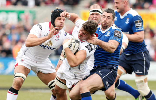 Sean Reidy is tackled by Rob Kearney