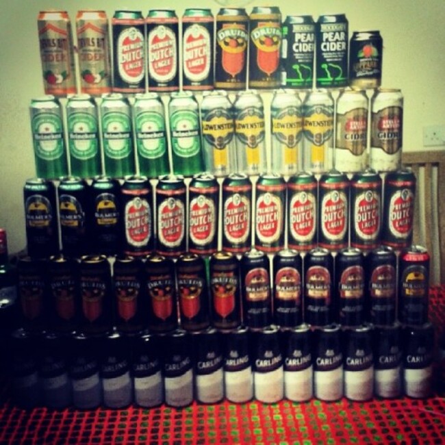 I'm actually fair proud of this! #cans #canpyramid #beer #cider #carling #bulmers #stellacidre #devilsbit #druids #heineken #lowenstein #pearcider #kopparberg #bulmersberry #premiumdutchlager #boredom