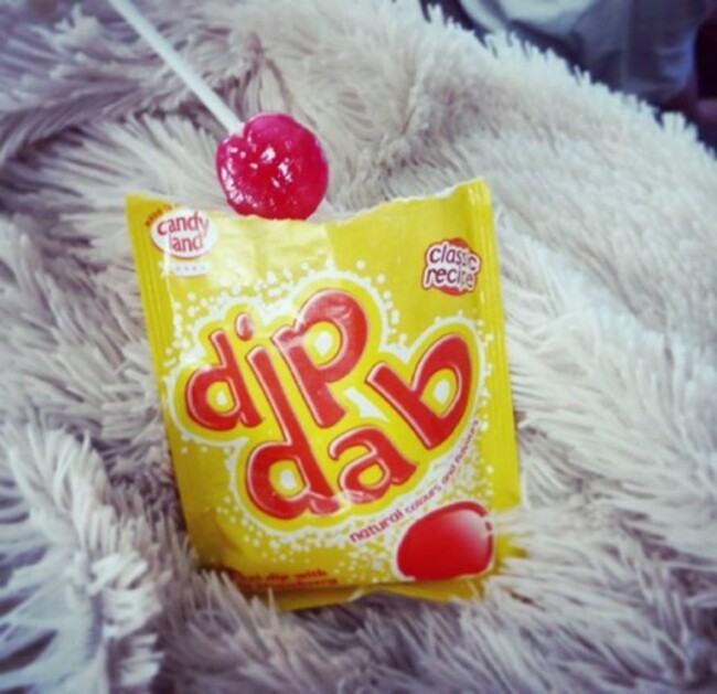 Reliving my childhood with a classic dip dab!!