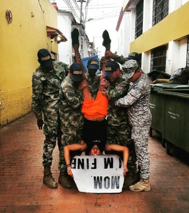 Happy birthday Mom! #colombianarmy #momimfine #colombia #cartagena #armada #army #travel #travelgram