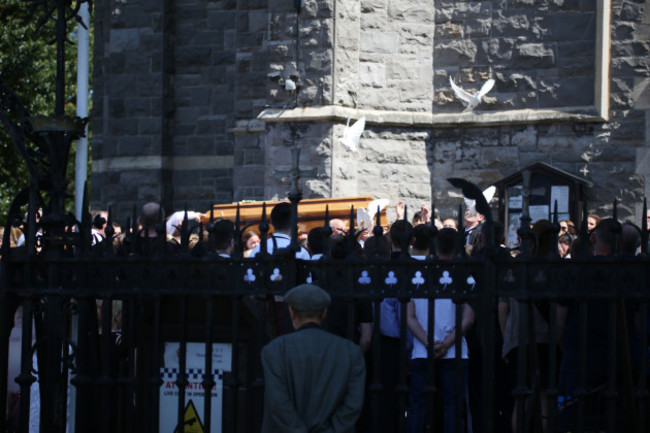 3/6/2016 Gareth Hutch Funeral. Mourners arrive for