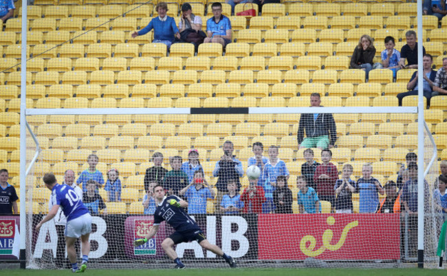 Paul Cahillane scores a penalty