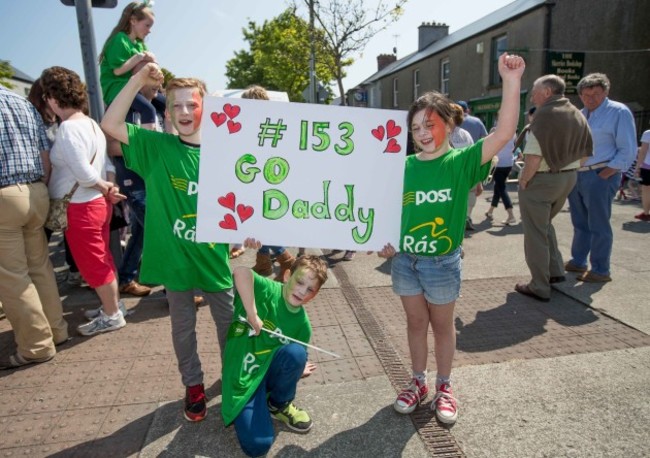 Fans cheer the An Post R&aacute;s into Skerries
