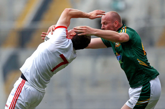 Joe Sheridan takes down Conor Gormley
