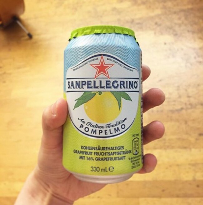 덥다.. #술아니야 #손가락끝에때도아니야 #일상#sanpellegrino#getränk