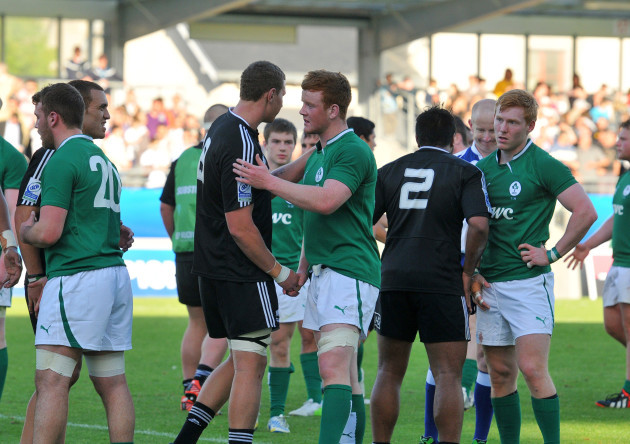 Ireland and New Zealand players at the end of the game