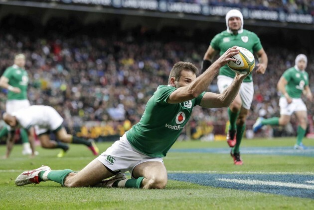 Jared Payne scores a try