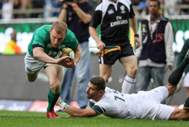 Keith Earls on the attack