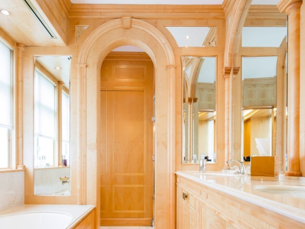 the-presidential-feel-even-extends-to-the-bathroom-which-has-a-beautiful-arched-opening