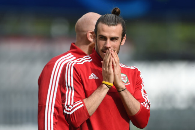 England v Wales - UEFA Euro 2016 - Group B - Wales Training - Stade Felix Bollaert-Delelis