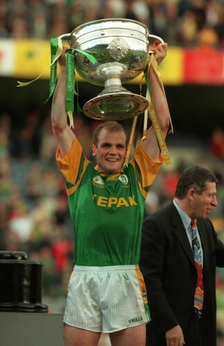 John McDermott with The Sam Maguire 26/9/1999.