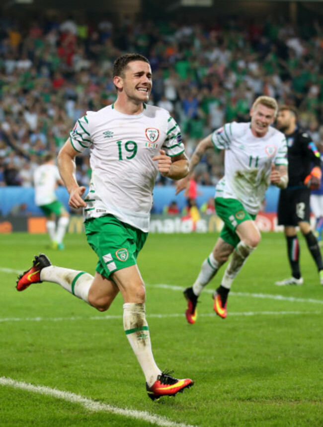 Italy v Republic of Ireland - UEFA Euro 2016 - Group E - Stade Pierre Mauroy