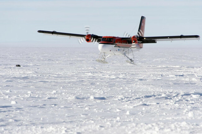 Twin Otters of Kenn Borek Air flying missions in Antarctica ‪#‎runwaynotneeded‬