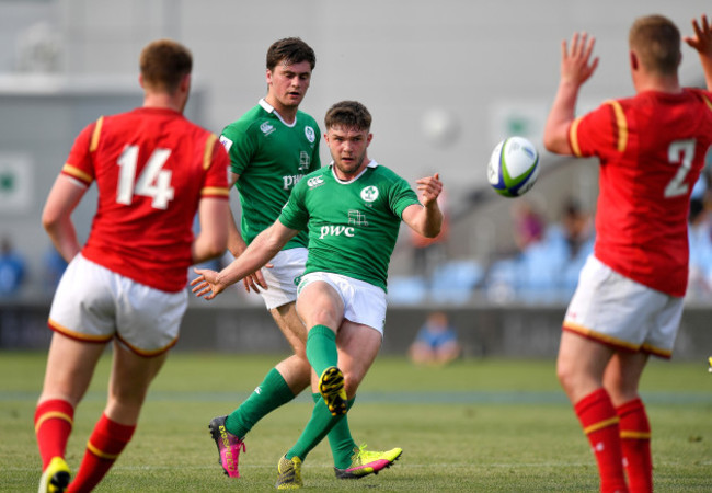 Billy Johnston kicks a drop goal