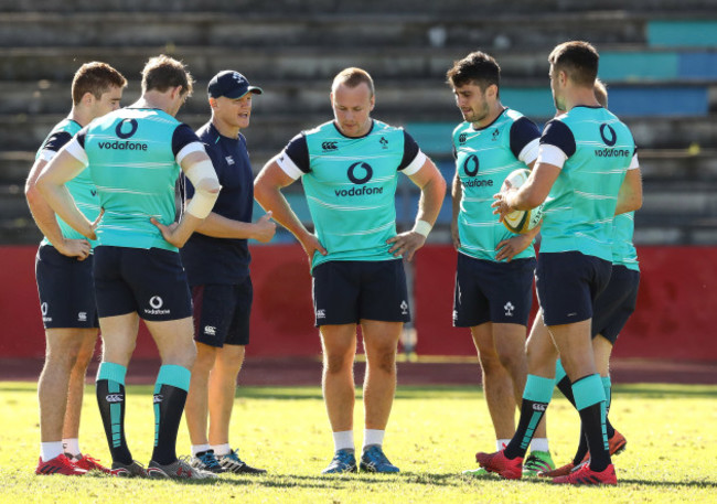 Joe Schmidt addresses the backs