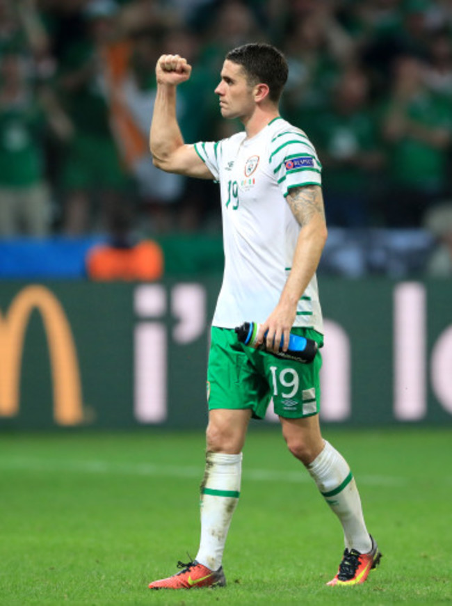 Italy v Republic of Ireland - UEFA Euro 2016 - Group E - Stade Pierre Mauroy