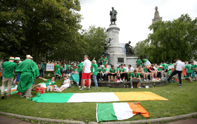 Italy v Republic of Ireland - UEFA Euro 2016 - Group E - Stade Pierre Mauroy