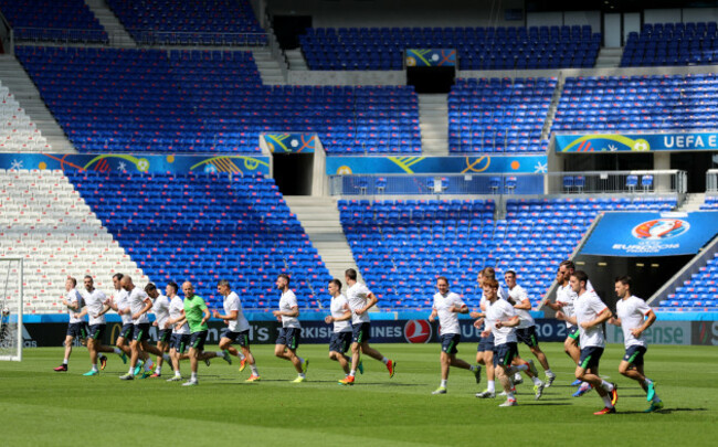 France v Republic of Ireland - UEFA Euro 2016 - Round of 16 - Republic of Ireland Training - Stade des Lumieres