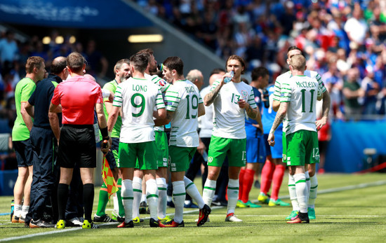 Ireland players take a water break