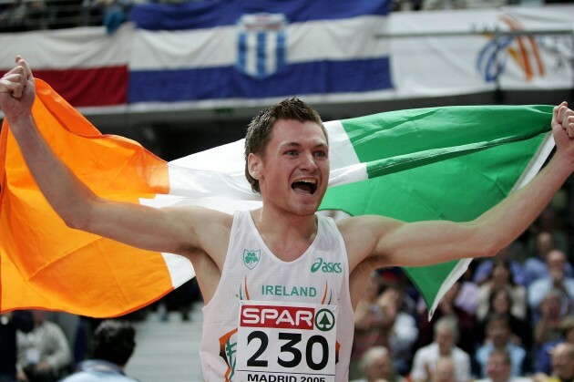 David Gillick celebrates winning the 400m final